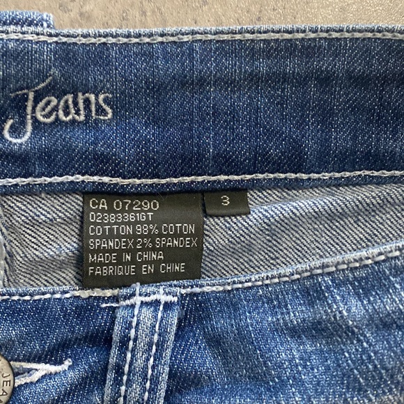 Jean shorts - Picture 8 of 8